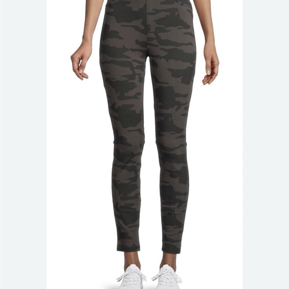 SANCTUARY camo leggings Anthropologie